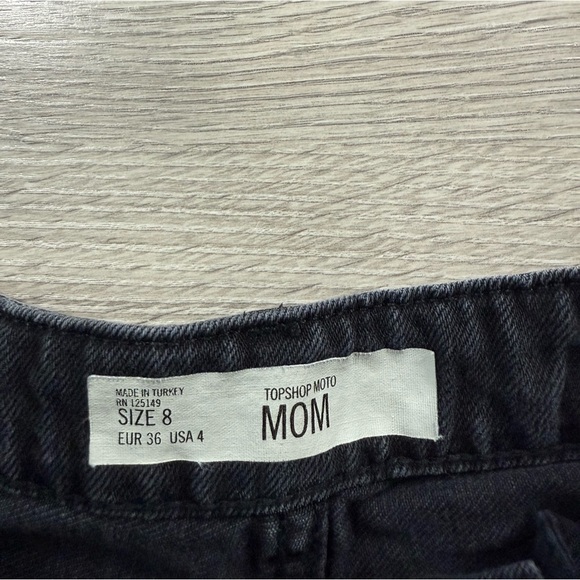 Topshop Black Distressed Denim Mom Shorts - Picture 4 of 9